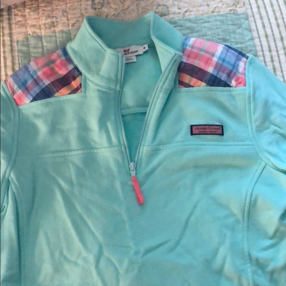 Vineyard vines sweater
